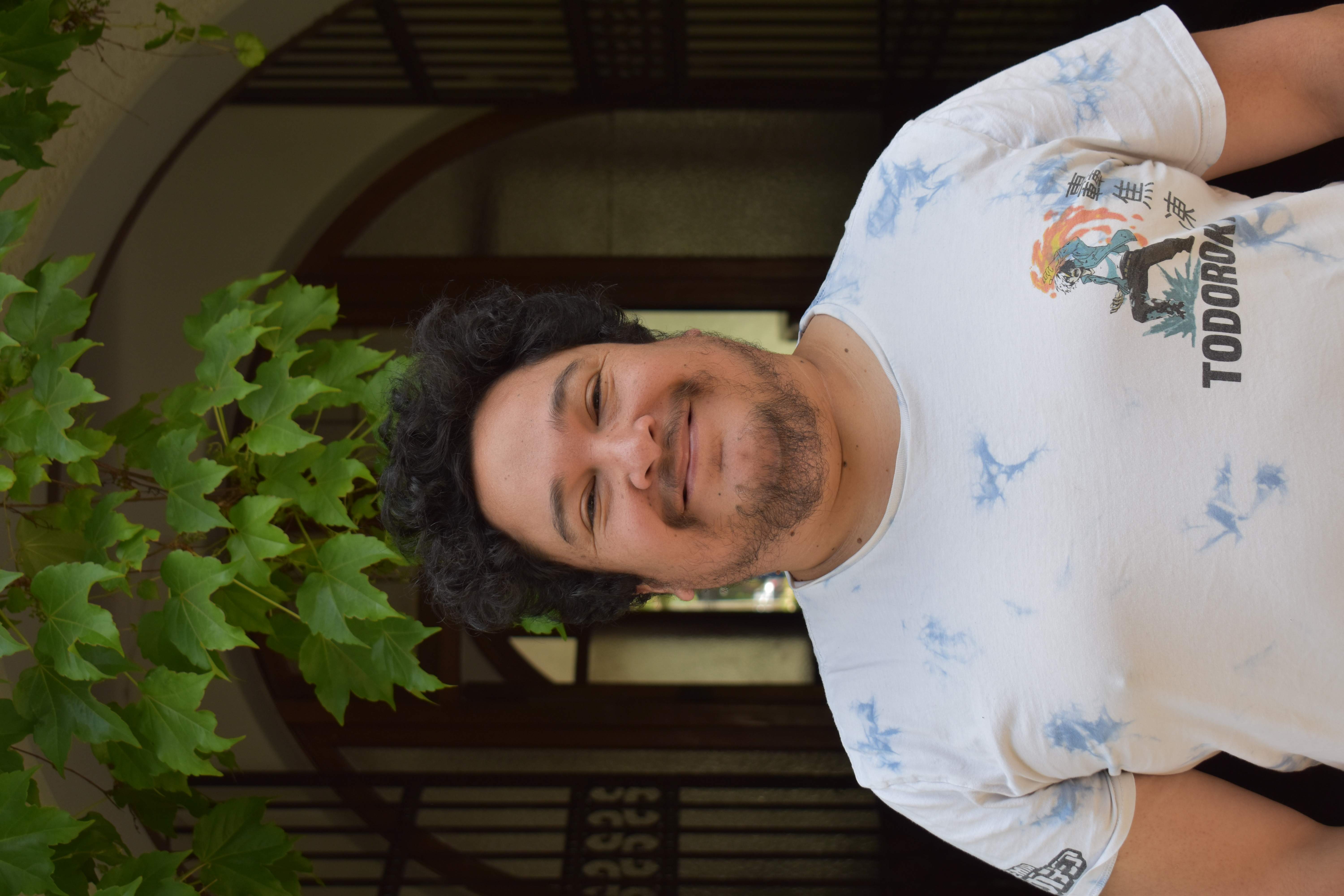 Max Acuña (1).jpg