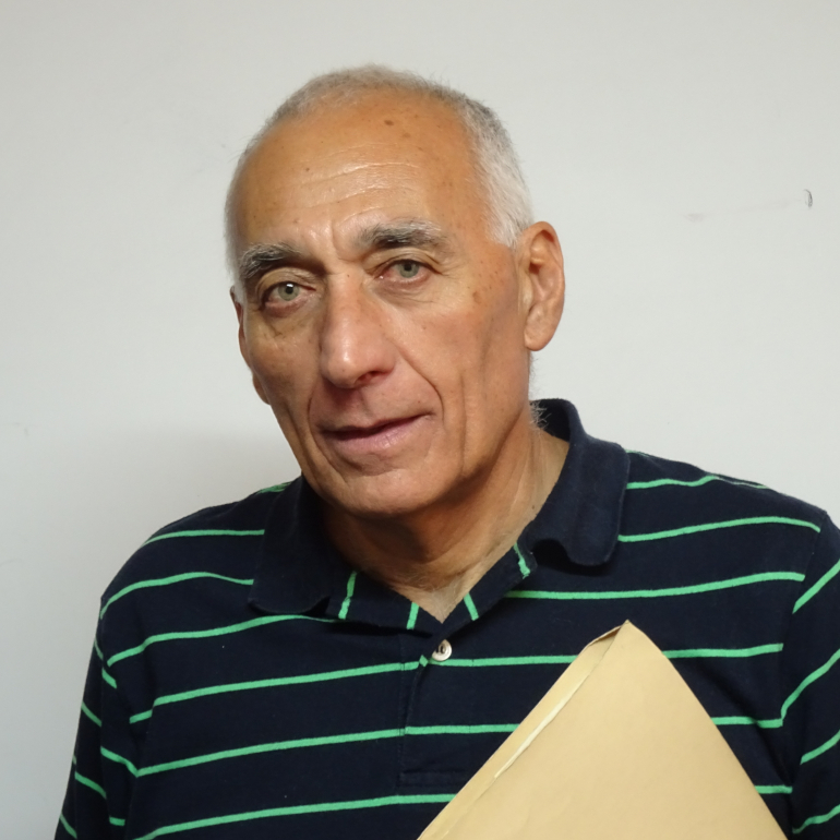 Profesor Carlos Hernández