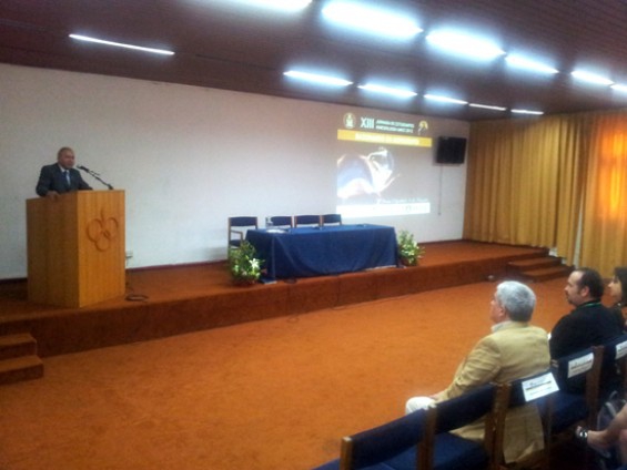 9af1826b772c4d0c3b40cc25c52f7637 400