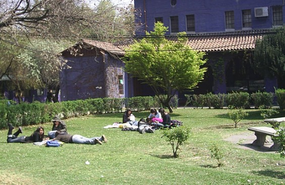 Presentan resultados de Concurso Interno de Investigación DIUMCE 2014 66f461a82eb04828d9f9f9abb89cb004 517