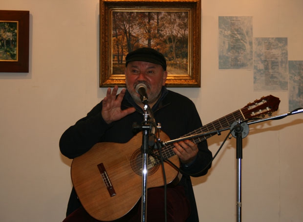 dc7259495409db483f53803df58f17e8 16b