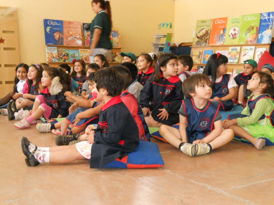 Liceo A5-UMCE abre puertas a comunidad en celebración del “Día de la Infancia” 67df04ded316a5b3c8f749febe0cedd2 10a