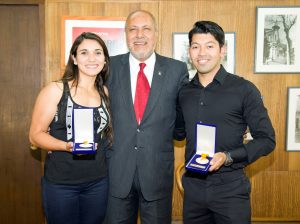 e5d6b2287375a08cd0c4ee7d5ab1a8fc 1d5