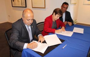 65829020f6ea67f48aa759d3dd32c68a 36d