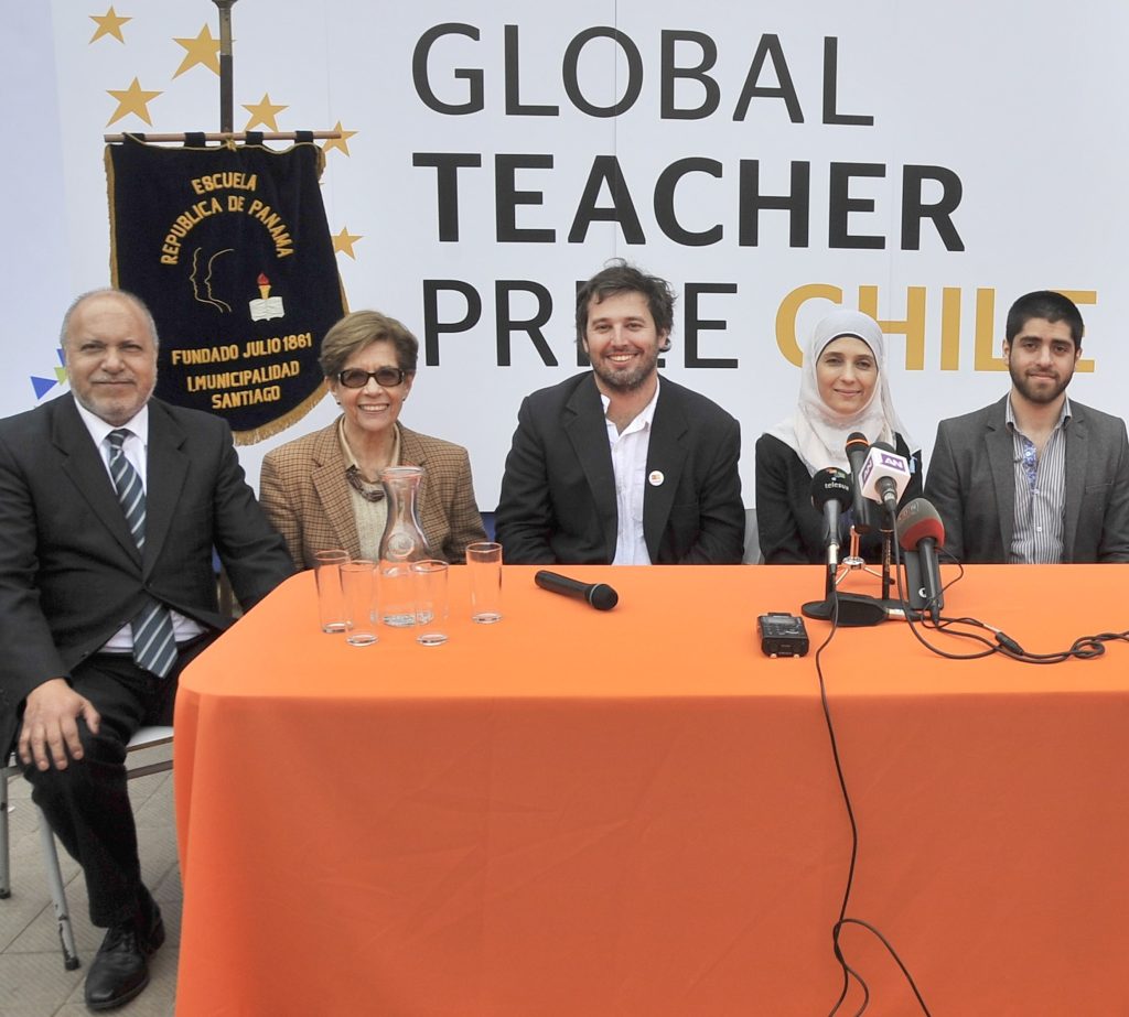 c79437b55c5c9951dea9dd78facc22a7 261