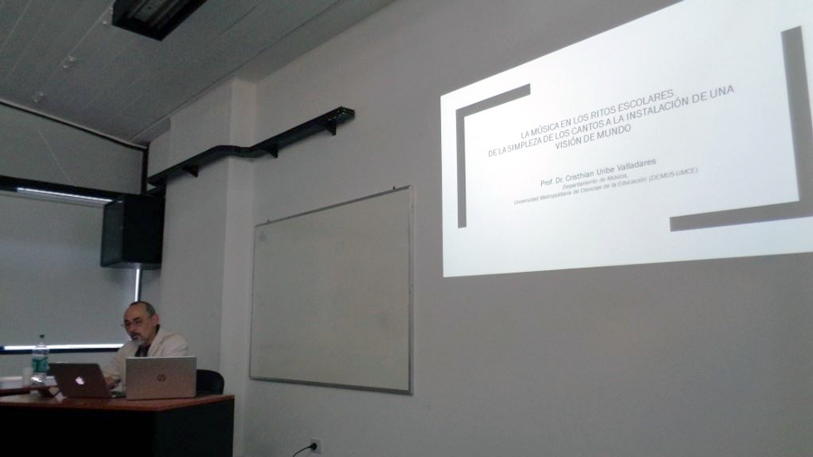 d764eb733052f038cbac27482c3b028c 983