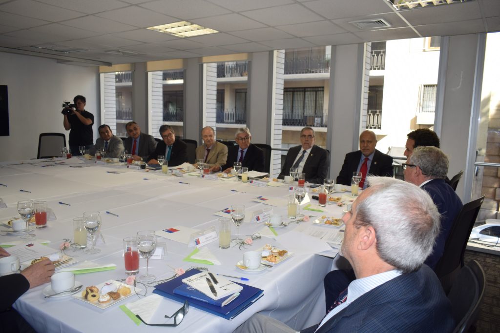 677ff2bacb21a43e11c2c9d21eb9973c 7f2