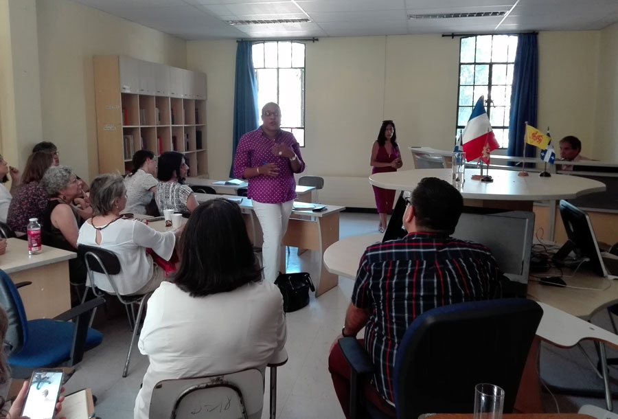 3e05df80eed685c5a5dc8c00a31b5ab8 699