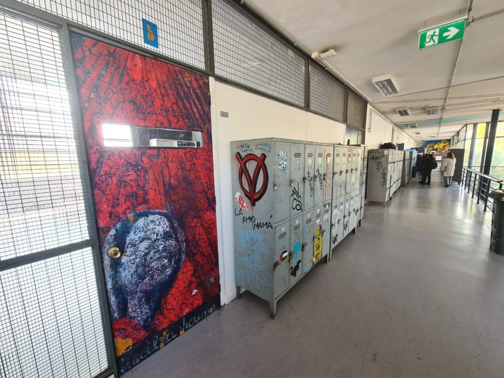 f314dfc9c926bccc6099265dd6e8b176 738