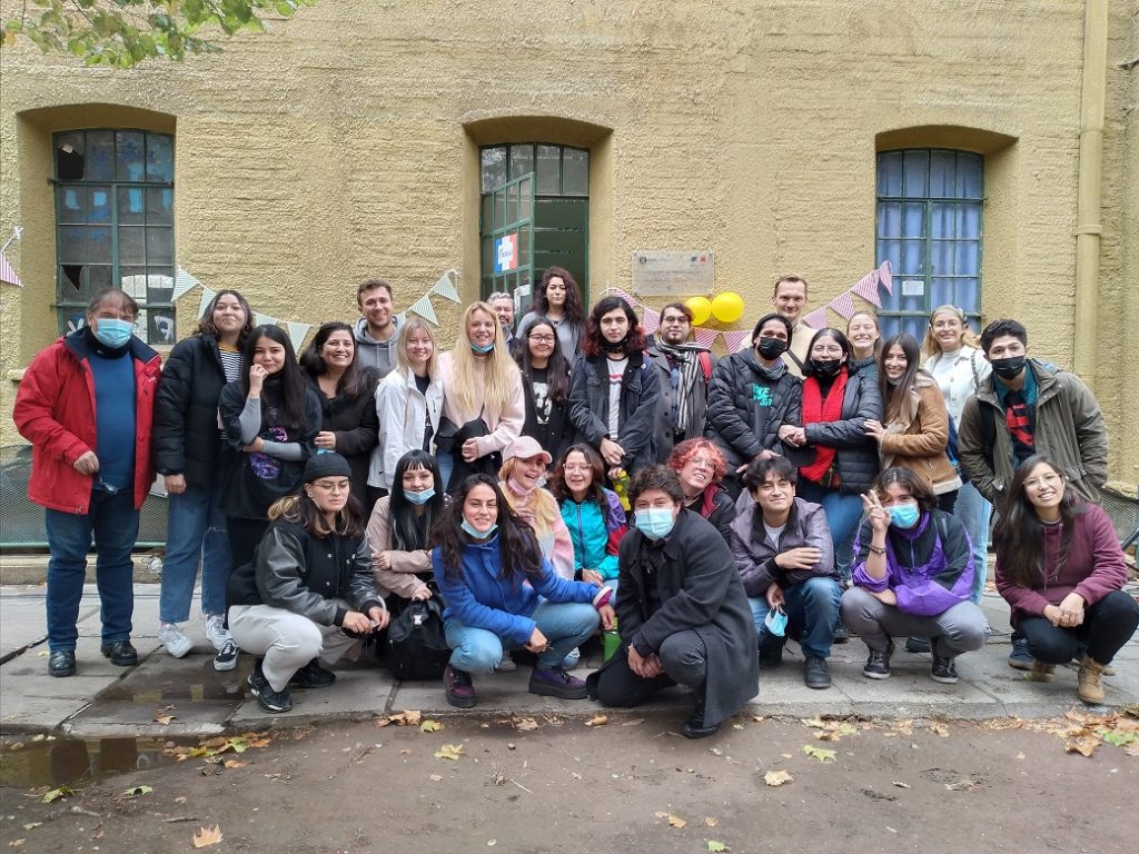 fcd63b9d3594a0d63de777bdec826379 ddd