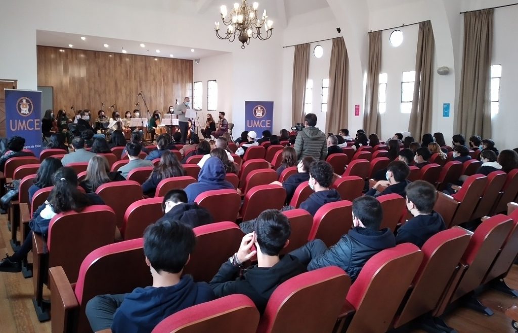 bb07d6737f95e5edb1ed95dd57d3d01d 1f8