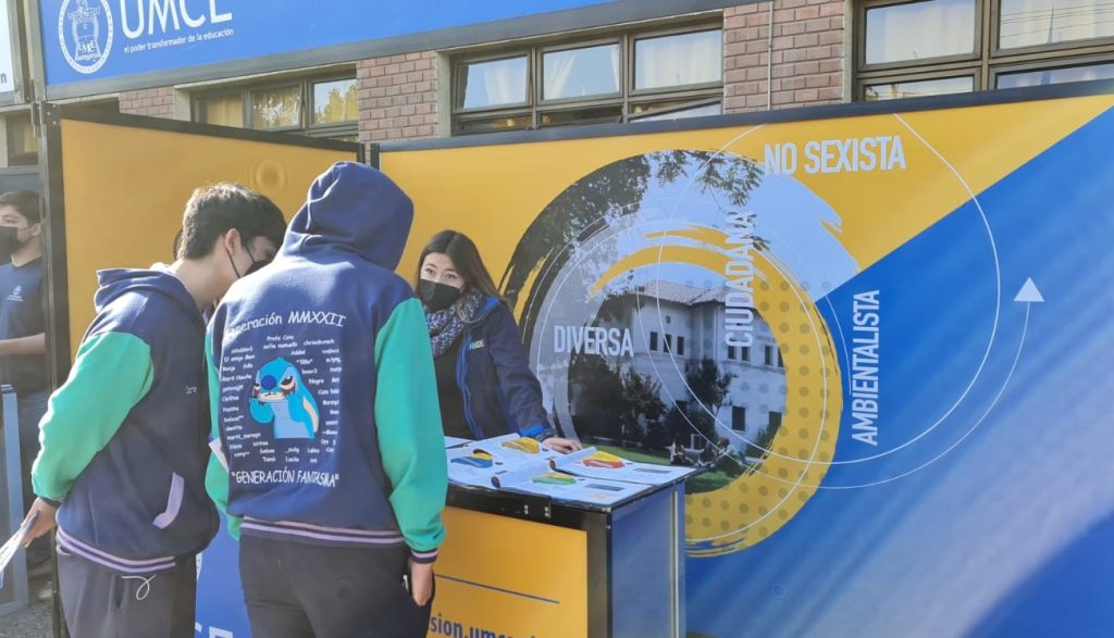 d5992e48a3de38d31d3f7fc325ba2651 d99