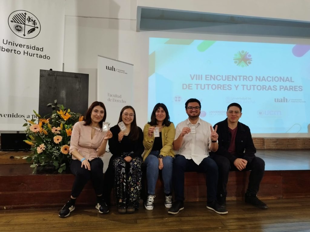 Estudiantes tutores/as UMCE participan por primera vez en encuentro nacional 50887330165ed489421f0085838f09d5 729