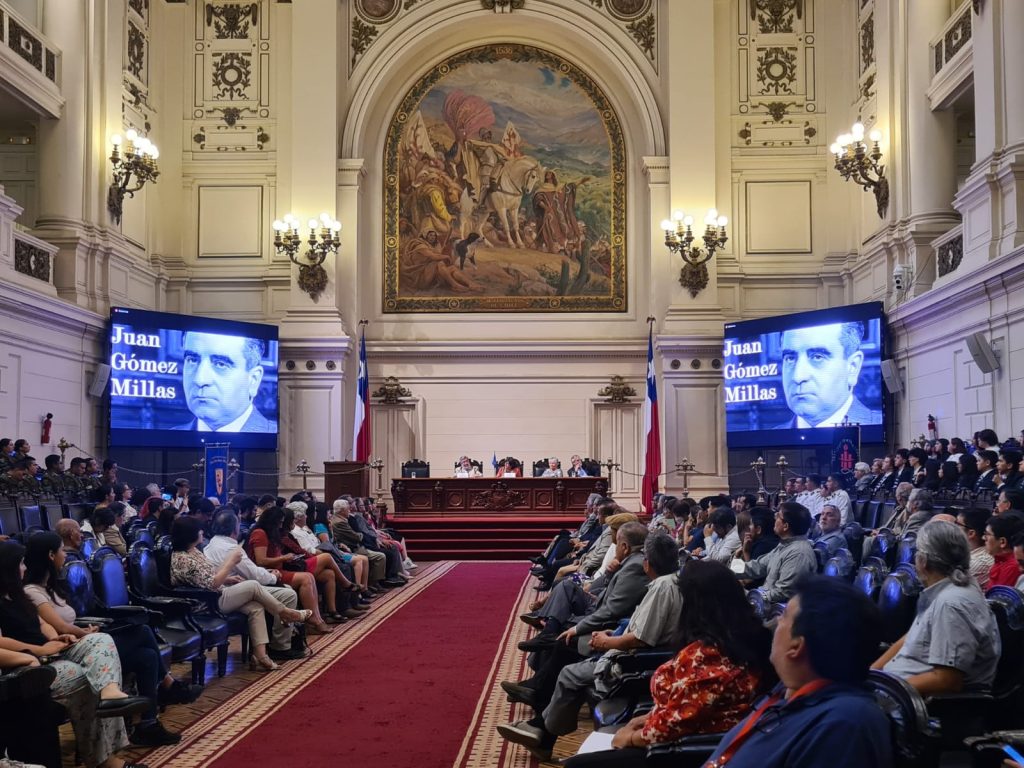 2bba0389f96cb9a163e4dba9c93cf550 d40