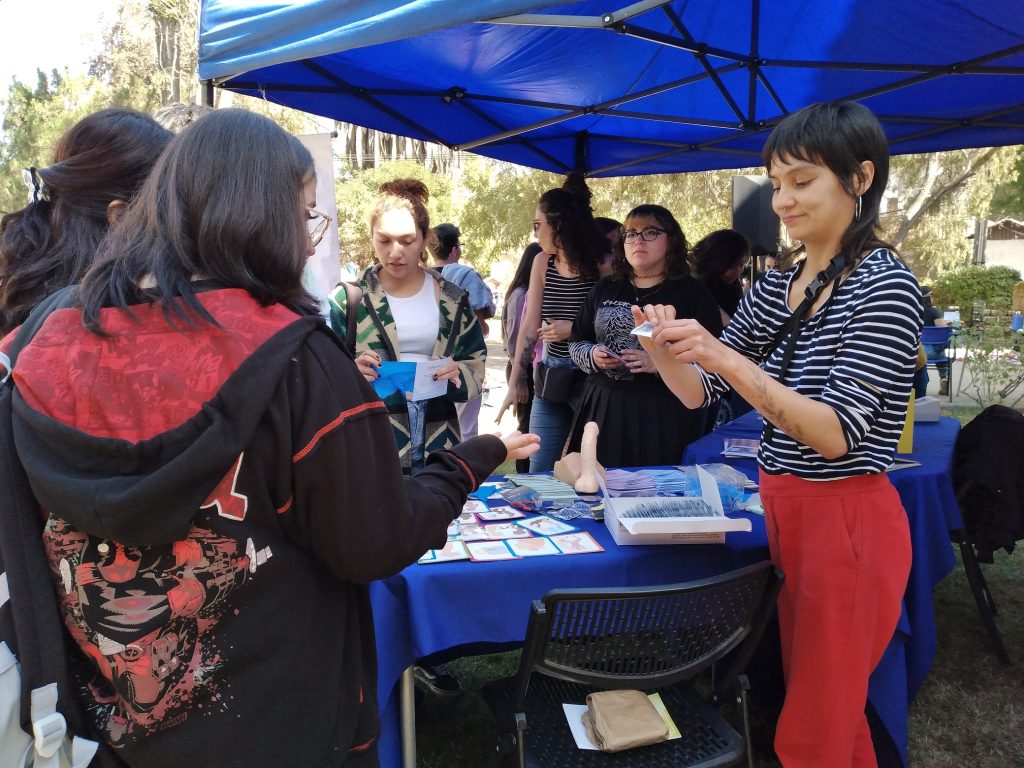 DEC UMCE y APROFA impartirán talleres gratuitos de Educación Integral de la Sexualidad para estudiantes de Pedagogía 980b587f8f43a2bec21c11d2f59e861c aeb
