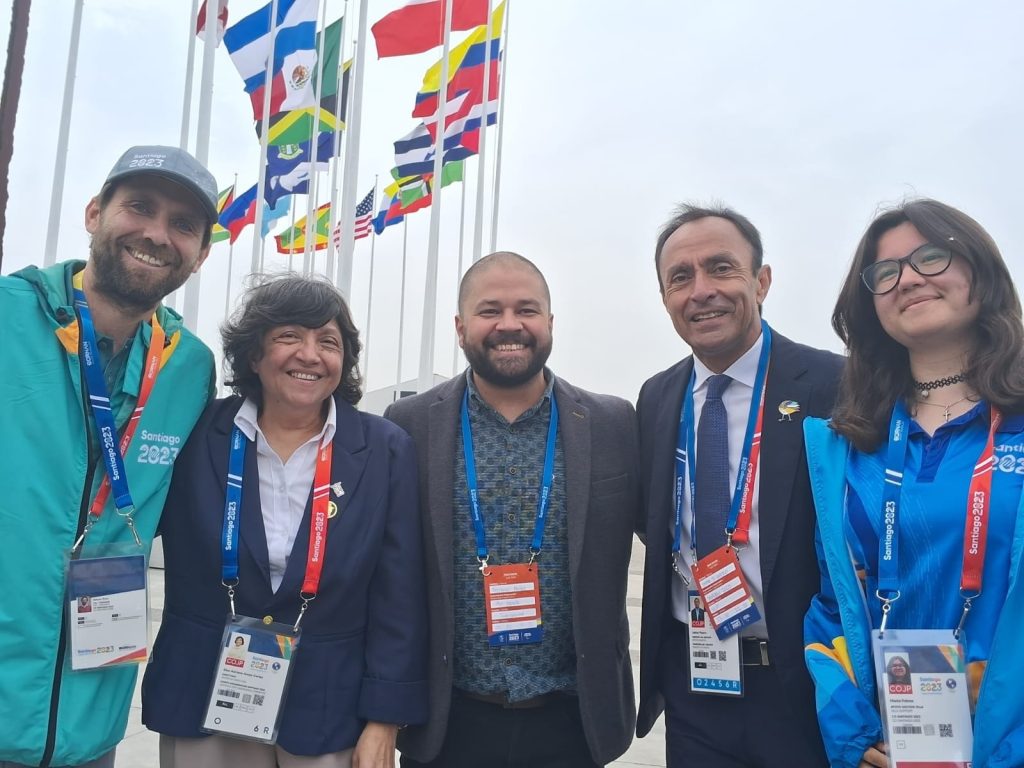 54275c2f5b6ffd18c7bf4a515635e4c3 c69