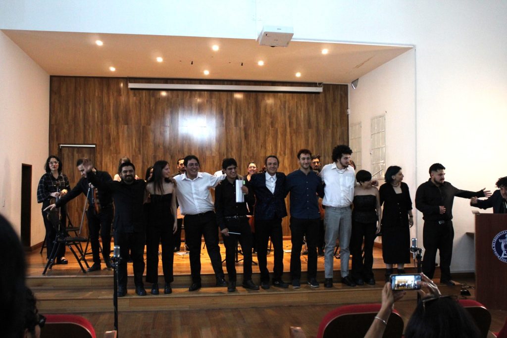 1c8af348024f5d6c84703ef3d1a3c4e4 445