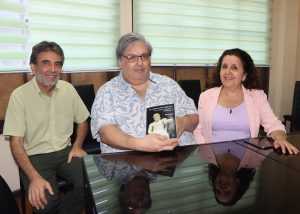 9b299f7dbd2b96202ef61cdbe6bdce1f 353