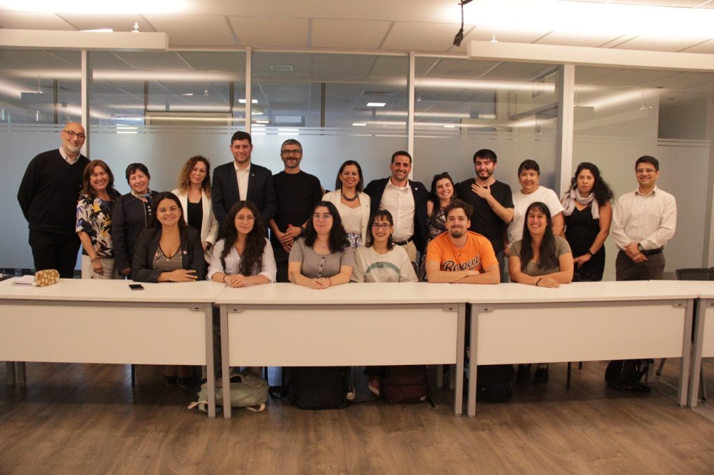 51f0667b4fc7e65aab09035b8d9ac30a 76b