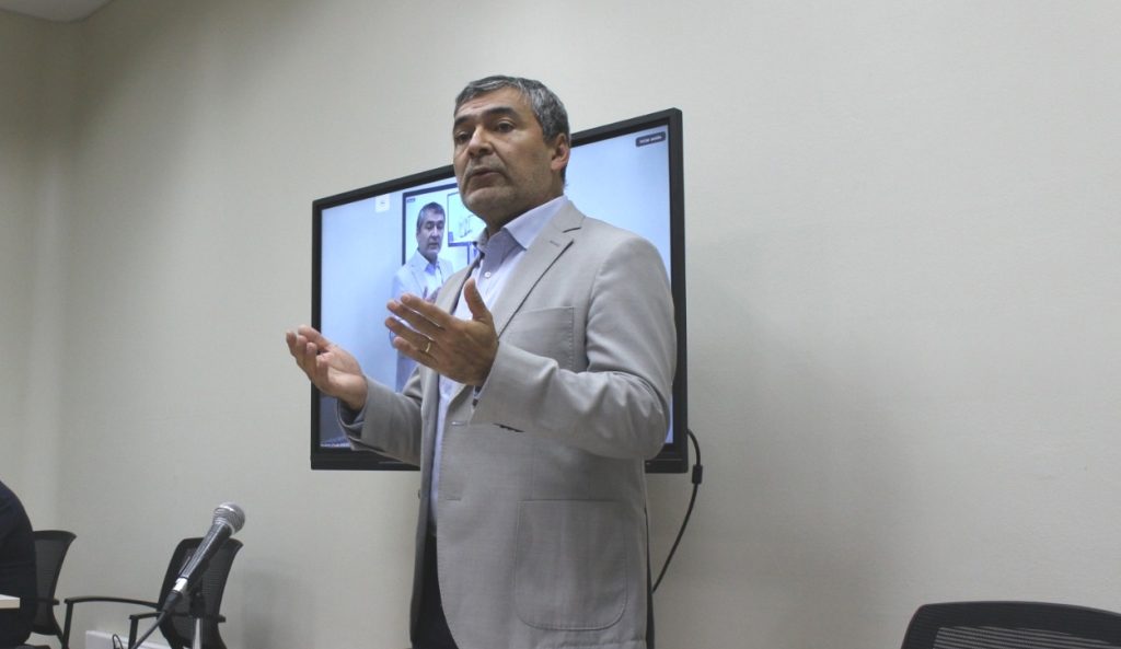 994c003819835918df9a6cd4232e3ccb 09a