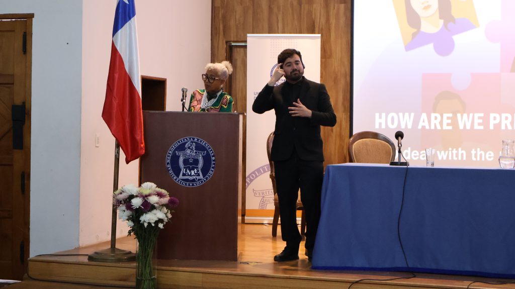 17bc5ddd29285a8428ac04665f097964 76e