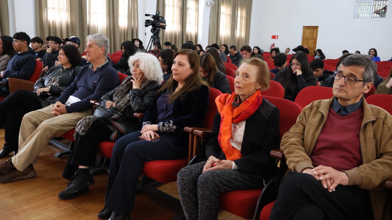 cbcf33fe52b34a1812fbfe437b8d8bee ae0