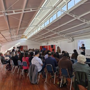 2422255f7165357fb0cf811381615adf 422