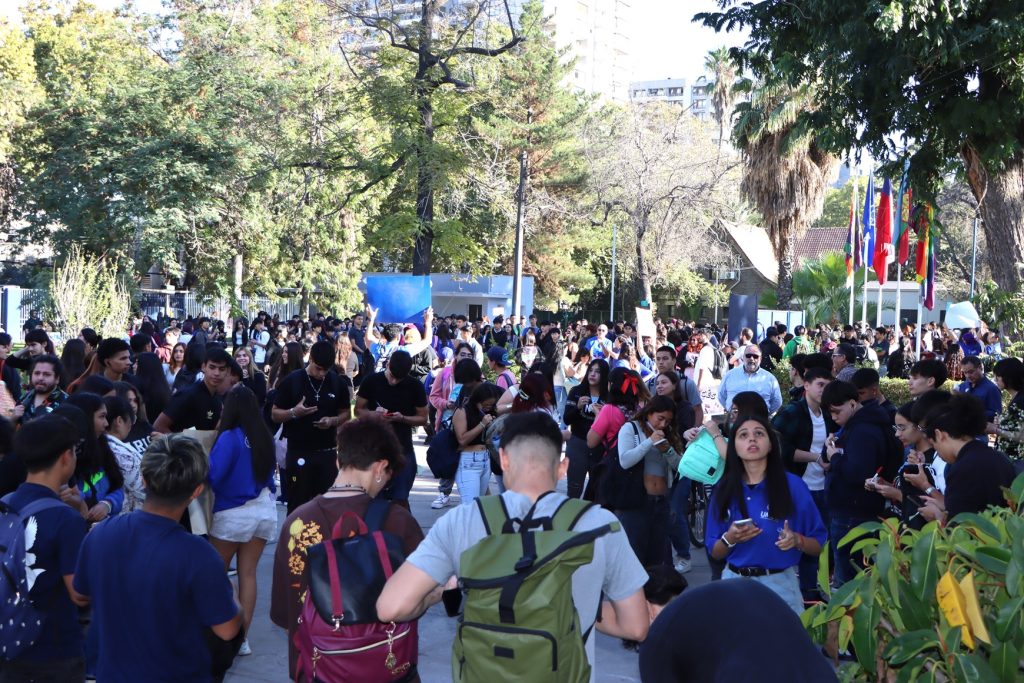 5f1973914eac721da18bac5bc6074bc6 b0f