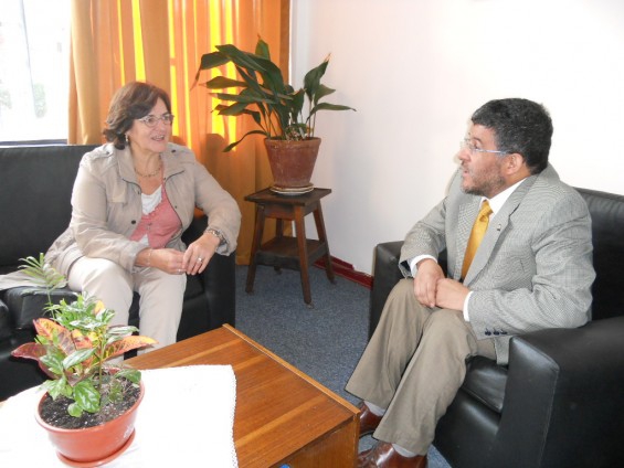 Directora del DEFDER avanza en suscripción de convenio con UFRO 9fadb6d3e28e2be47da4c87e012c5962 304