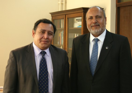 Rector Espinosa recibe a Alcalde de Graneros 181bbfa794e218f5cd90439ff3dd1578 f13