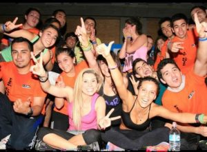 20e6d0dc79365d45f8620c21a172f633 2d4