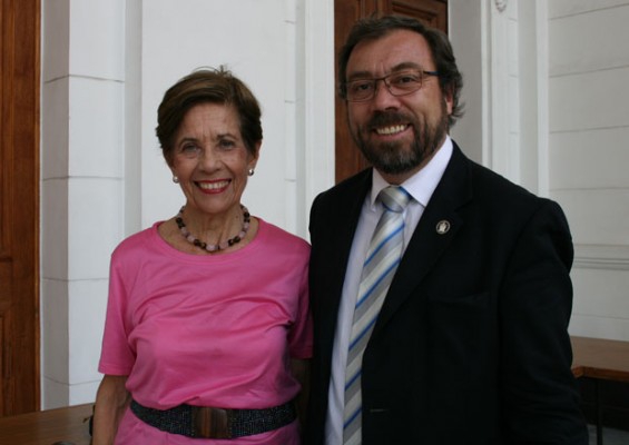 e213534406f5e673030b12a49a117407 5d4