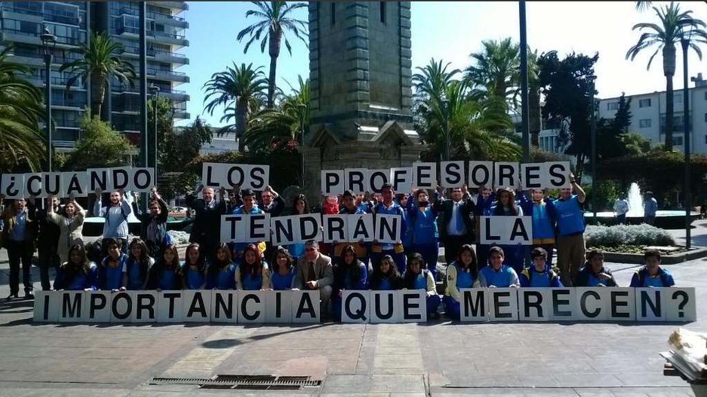 320b783b13f6b591849dc82b8df81be8 906