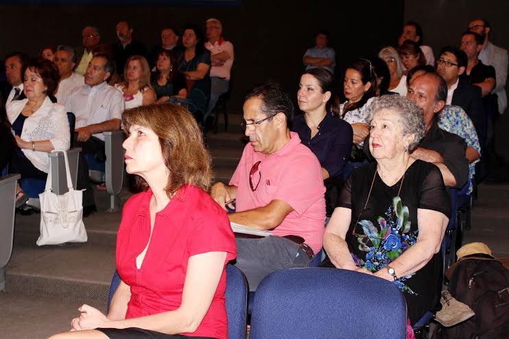 f50e2b492317c6f75474015f1cb554f0 6f9