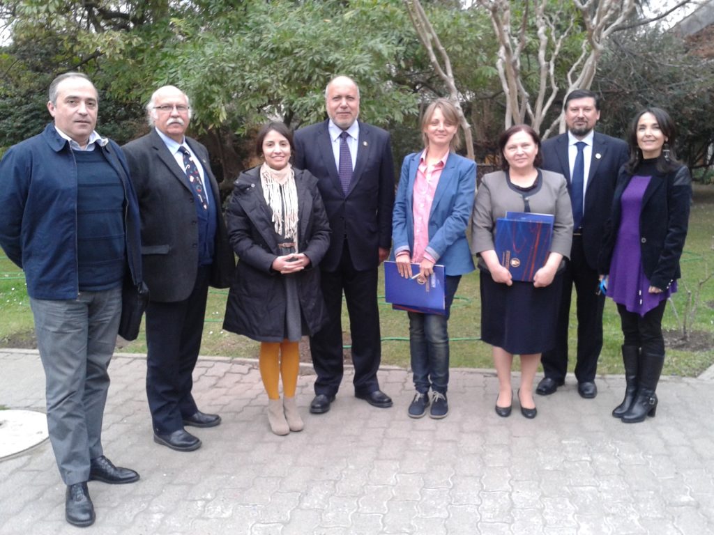 2735facec1d89ee0a8d2497f18c9f8af 5d0