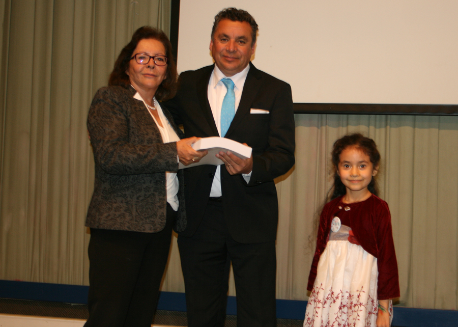 UMCE &mdash; IMG 4976 f3e