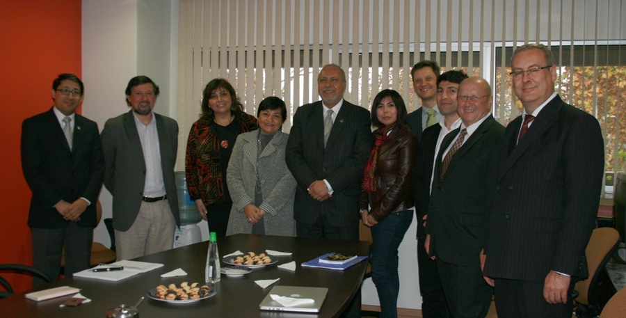 4097c75a2ae44c9ffa12ddb6154d2815 ae6