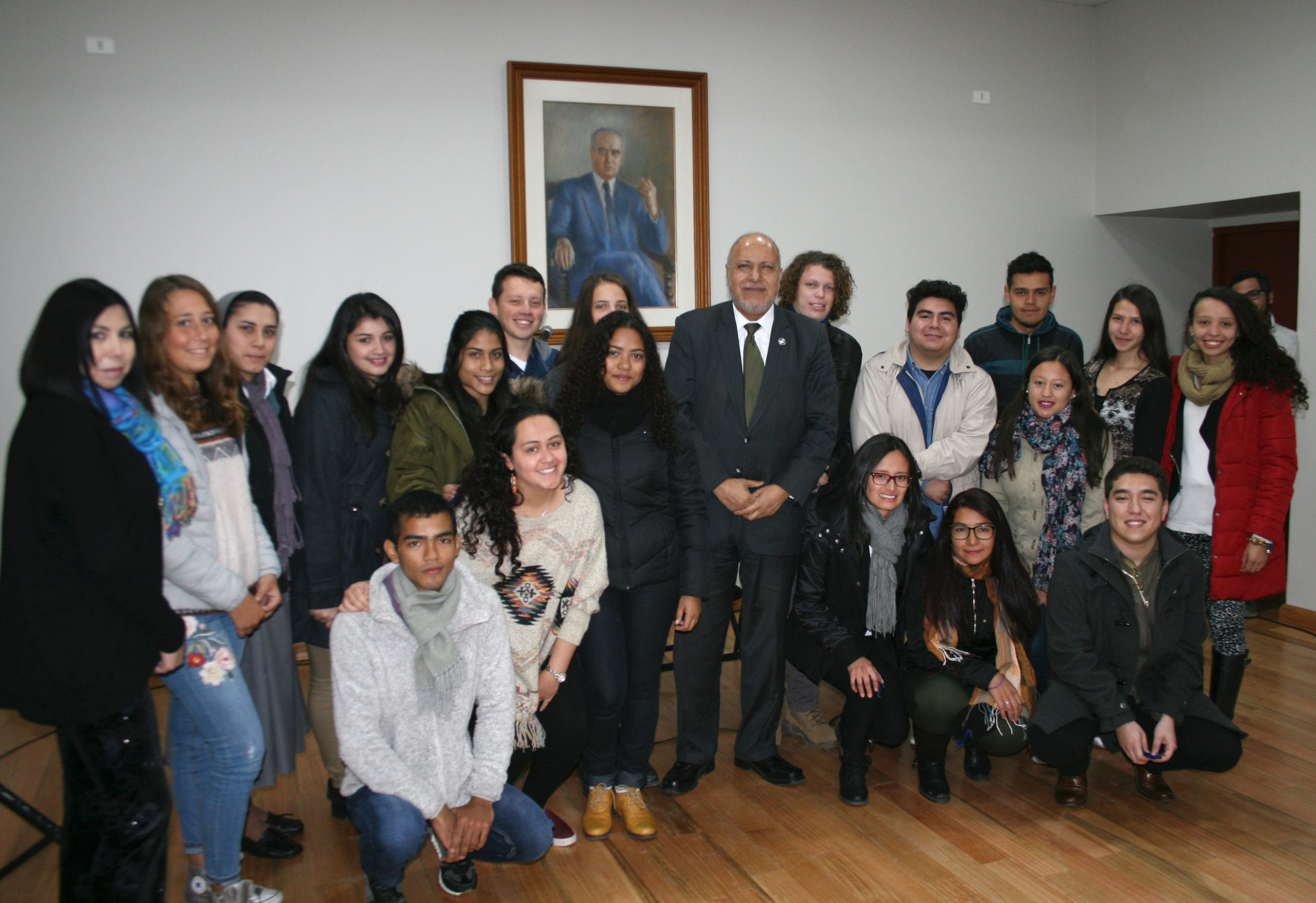 922b75306b6d02799fa78a183575fe32 2a3