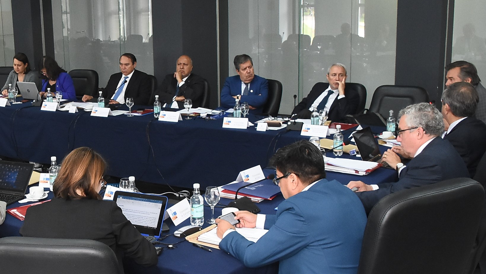 ff336f2665fe8bd02bf108a99b6df90e a52