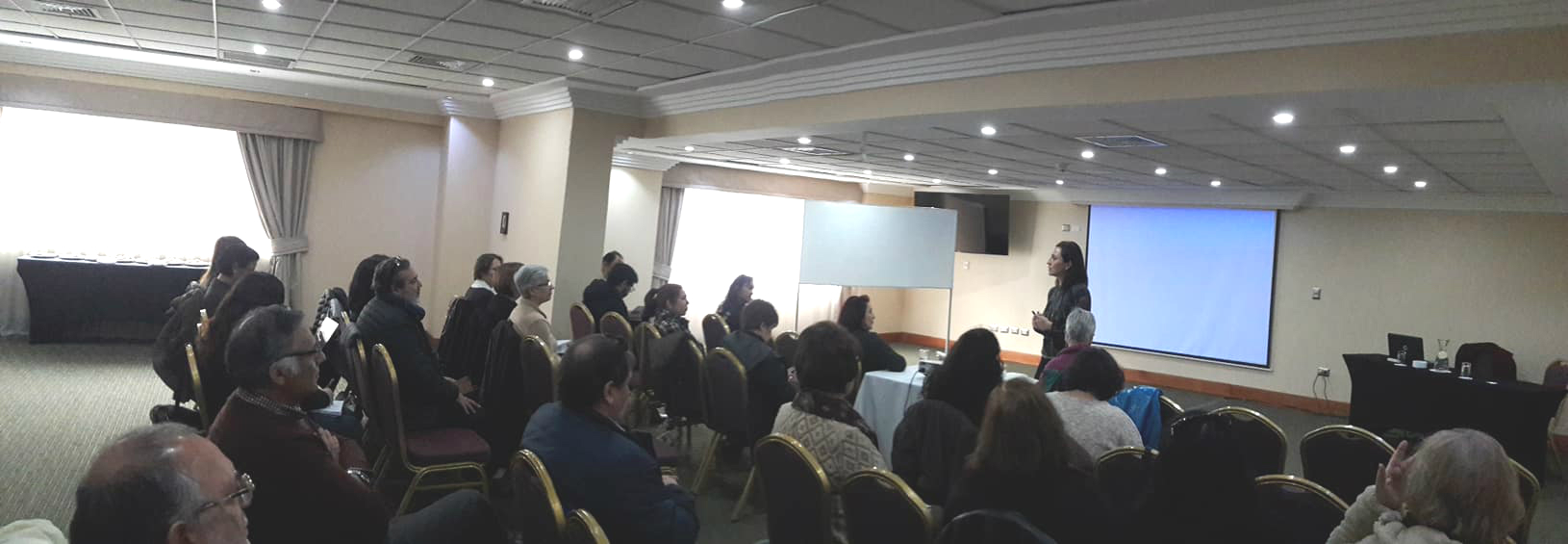 UMCE &mdash; dialogos c6f