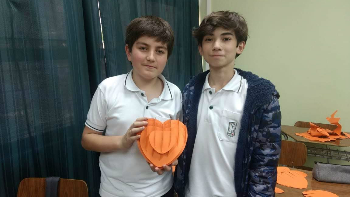 Segunda versión de Encuentro Geometría y Topología: Escuelas y Liceos de Chile en la UMCE contó con experiencias de expertos e innovadores talleres UMCE — 1 geo 937