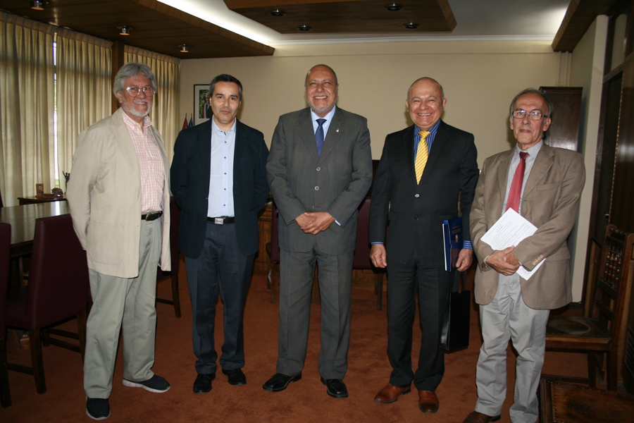 17bdbd62a010ee7b60818b8dd19fa874 0c3