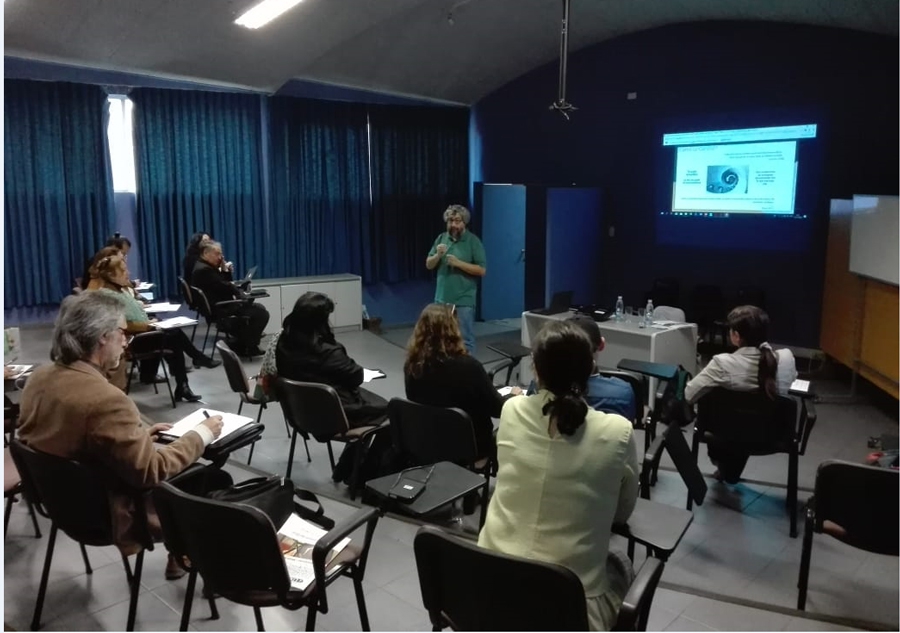 8be8c1081fc3a7b60dd799531ed1890f 585