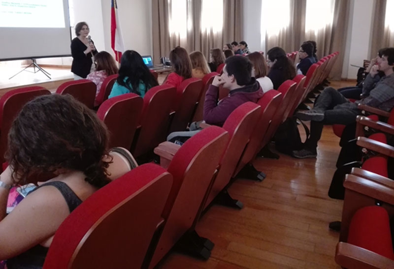 bd94e847b2f14845c4b94f571b2288b8 961