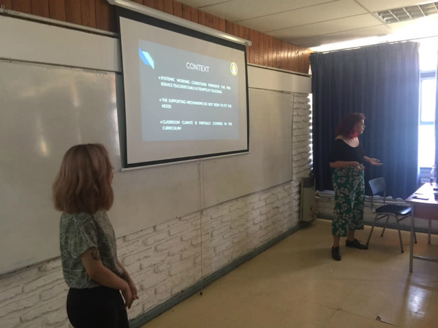 UMCE &mdash; 5 ingles 0cd