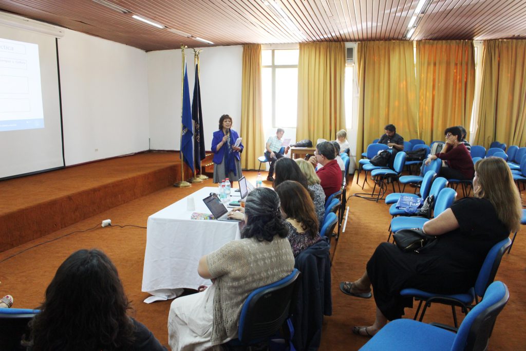 Analizan fortalezas y debilidades del modelo de prácticas UMCE en su primer año de implementación f45c67357622c31d6c1b01b85dd4b5e3 55e