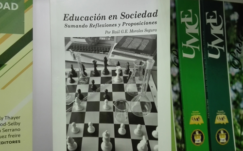 UMCE &mdash; libroeys 07b