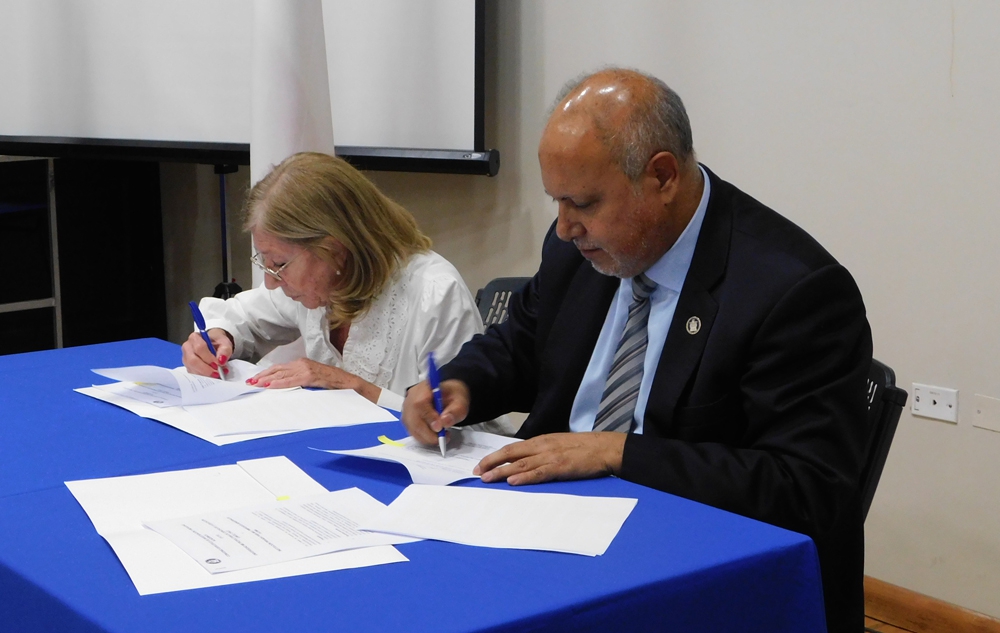 c44d69b6cde4dd588e4af62933270091 593