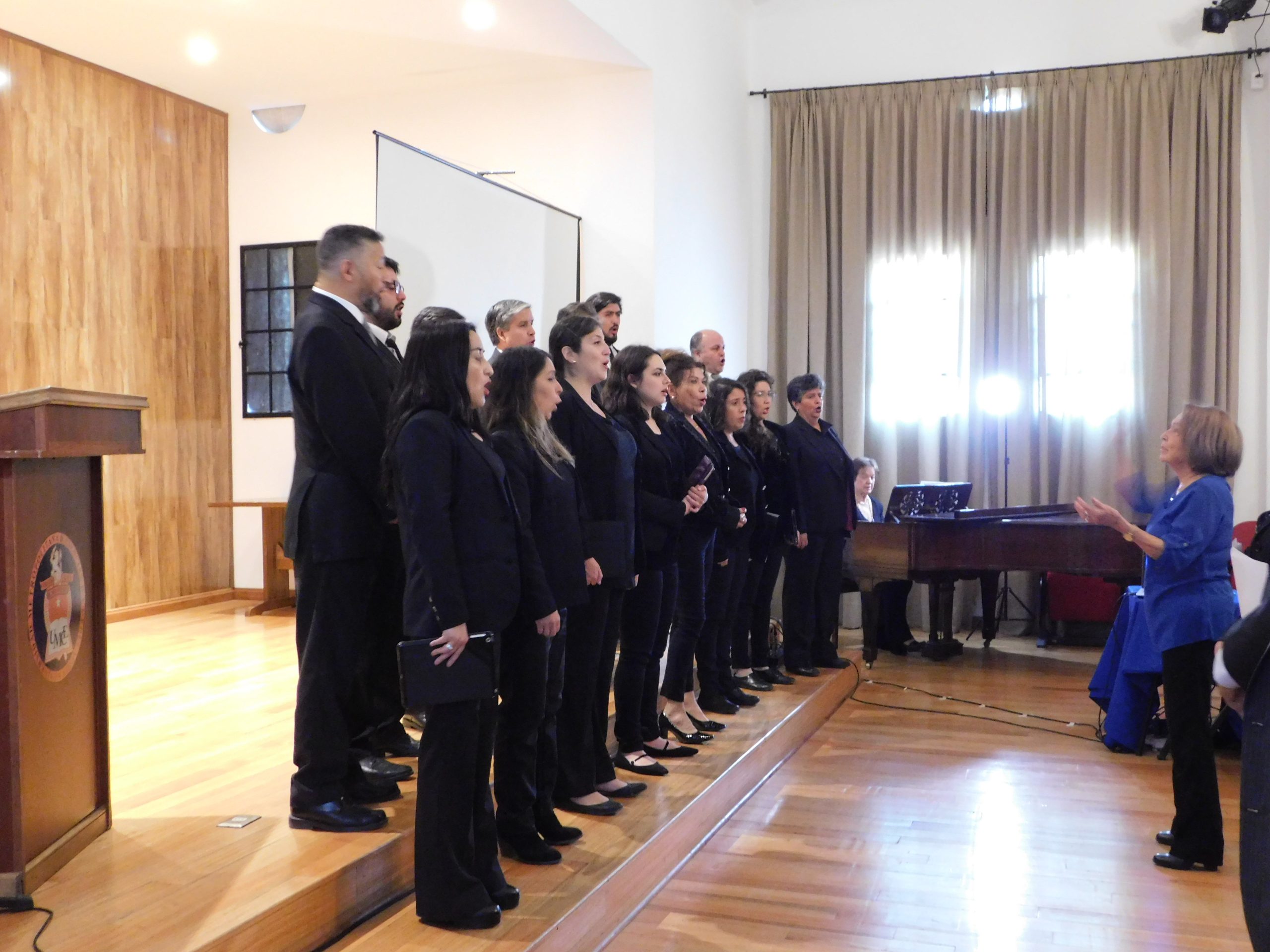 UMCE &mdash; DSCN1070 363 scaled