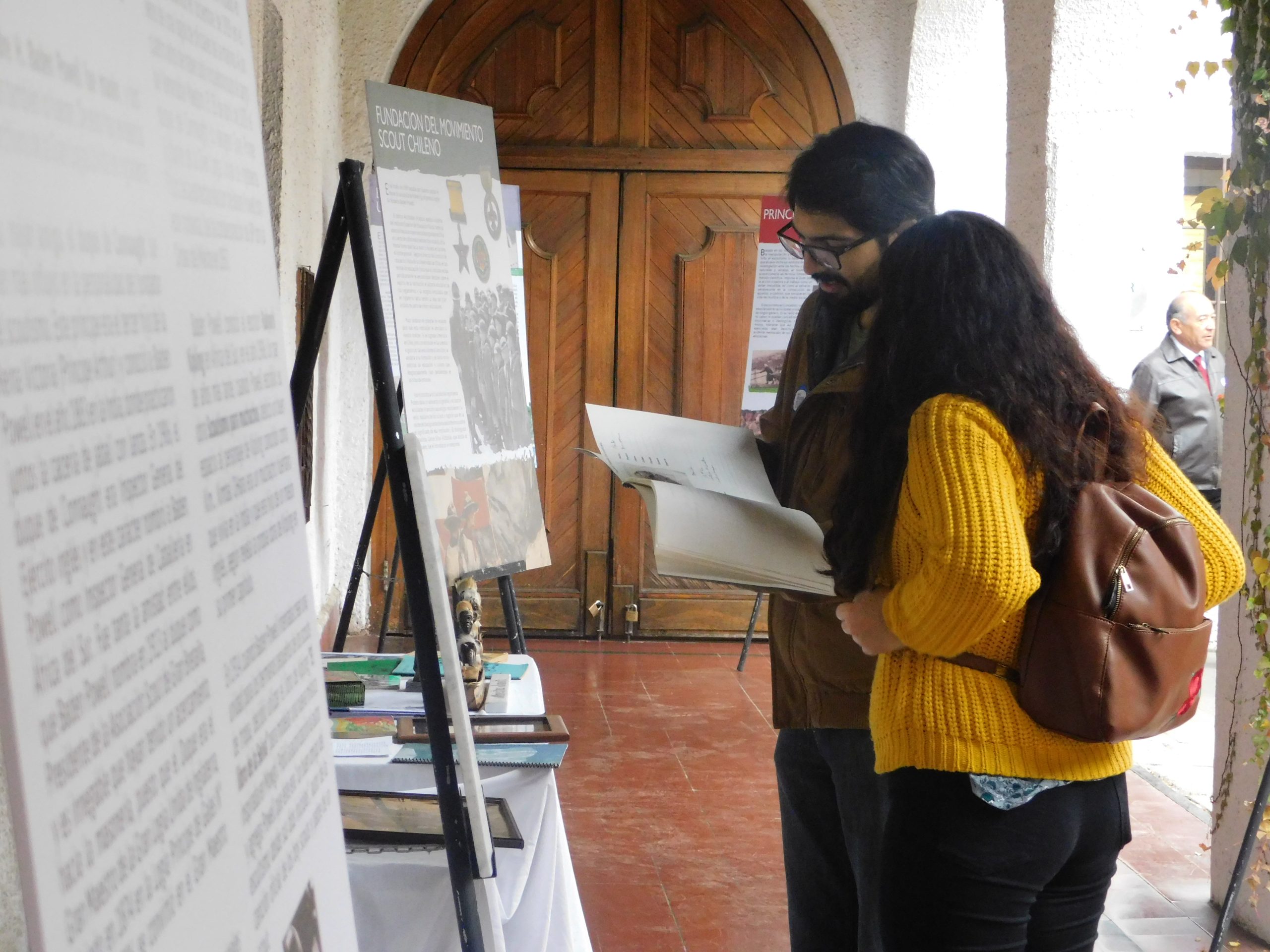 Más de 400 personas visitaron la UMCE en el Día del Patrimonio cultural UMCE — DSCN1534 0a1 scaled